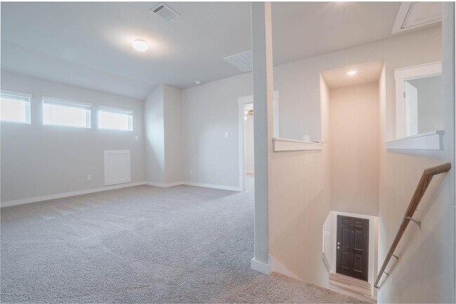 Building Photo - 2202 Rocoso Trl