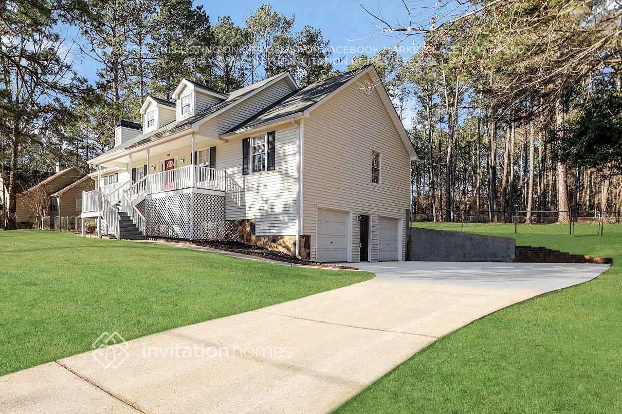 Building Photo - 729 Country Lake Ct
