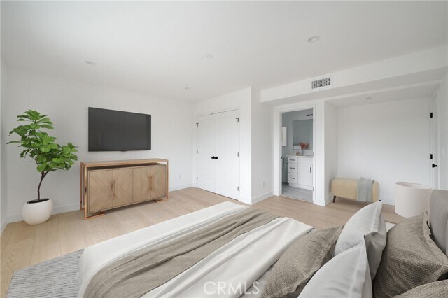 Building Photo - 1334 9th St
