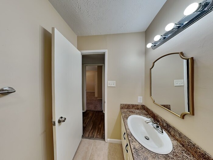 Building Photo - 5019 Forthbridge Dr