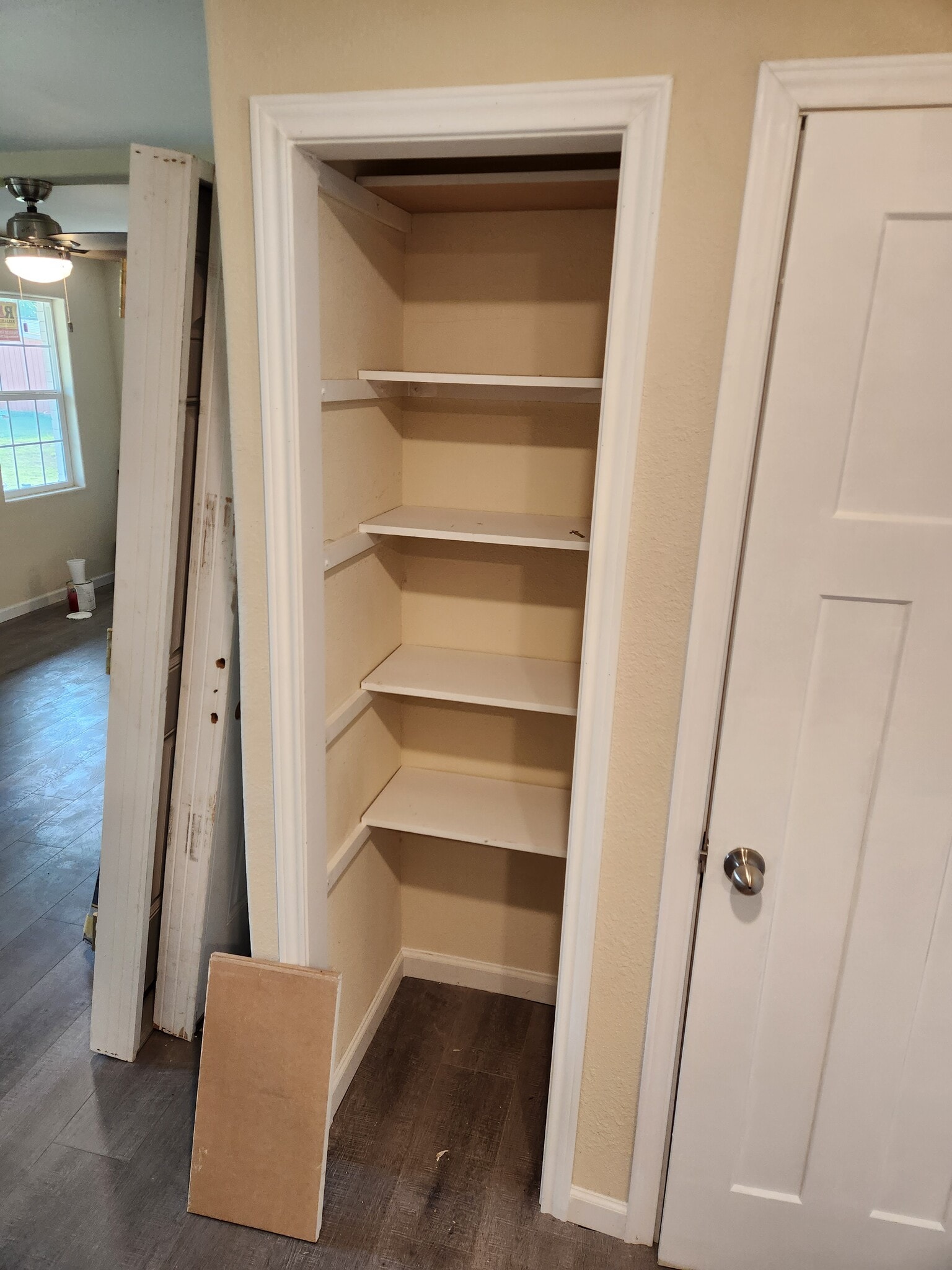 Storage Shelves - 611 E Highway 11