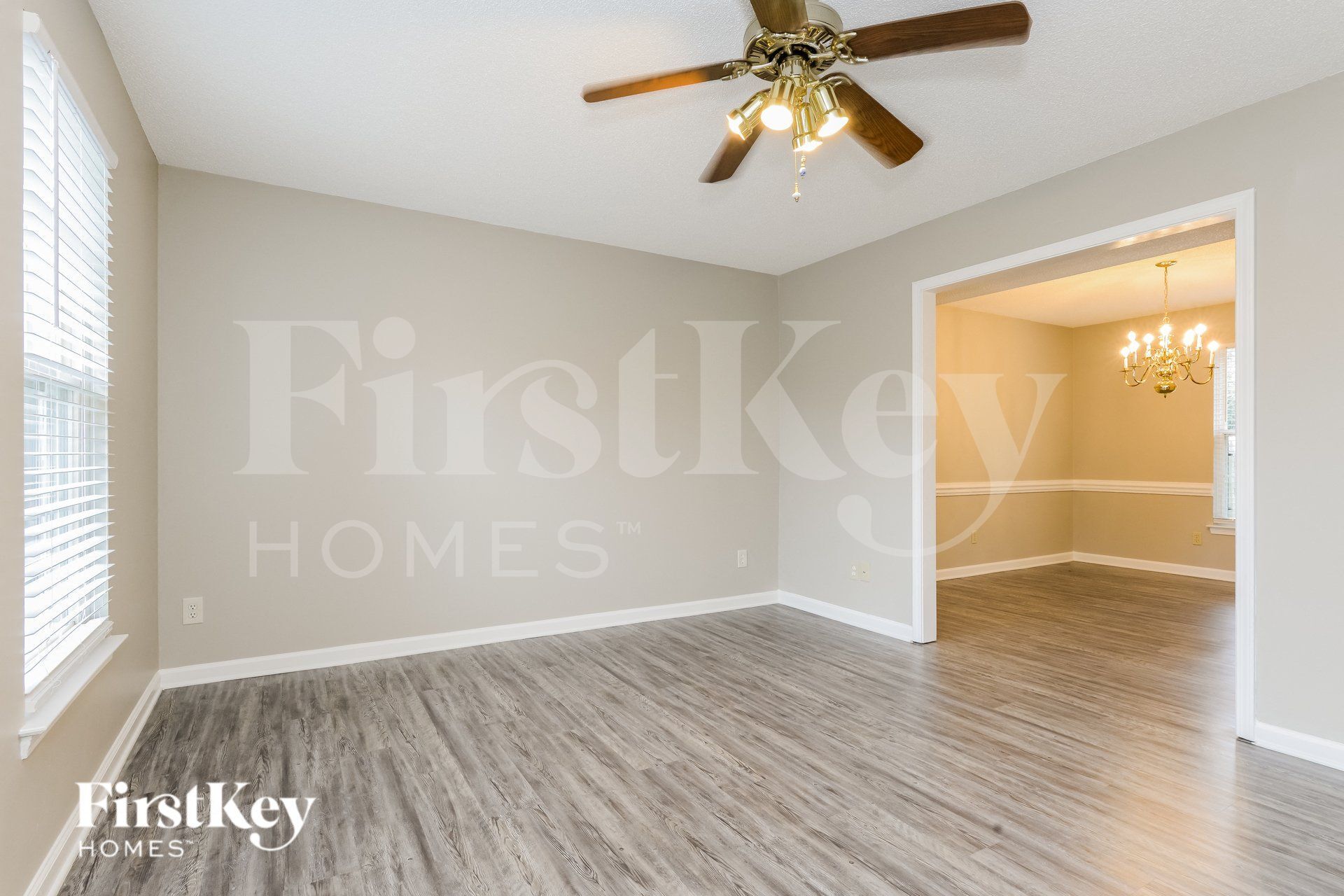 Building Photo - 6326 S Bend Ln