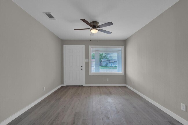 Building Photo - Charming 4BR House in Abilene