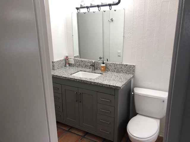 comparable unit bathroom - 25410 Malibu Rd