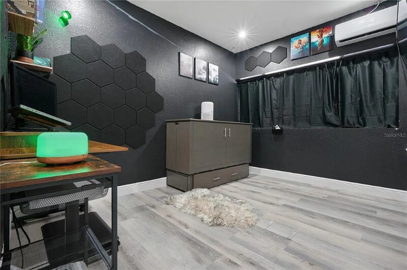 Building Photo - 4501 Bray Rd