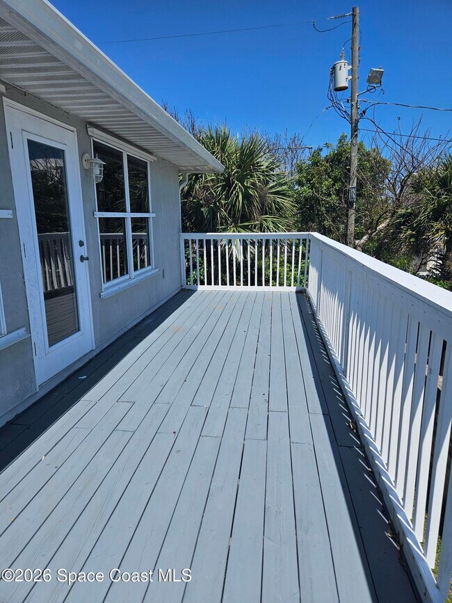 Building Photo - 120 Norwood Ave