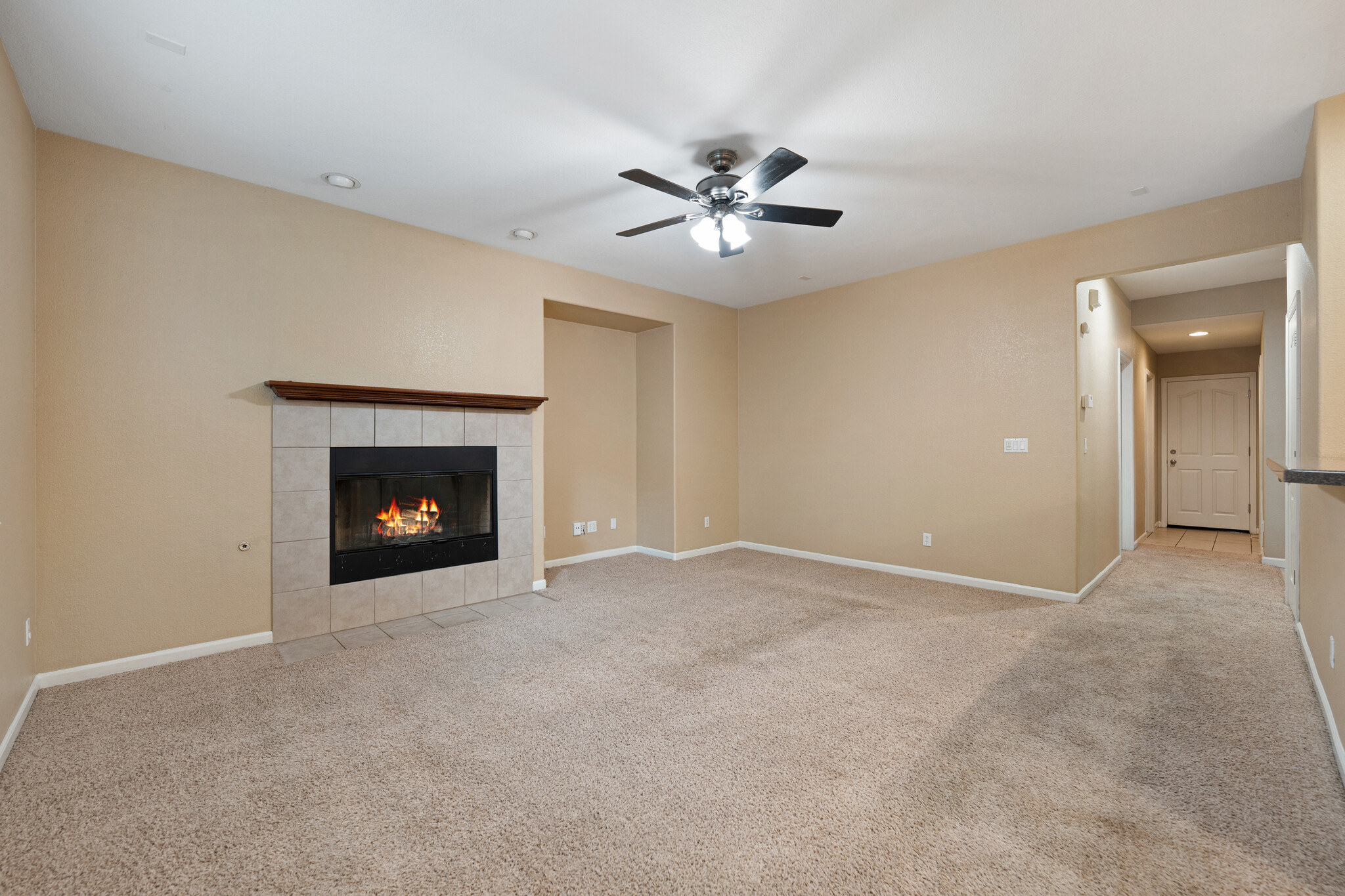 Building Photo - 4276 Steccato Dr