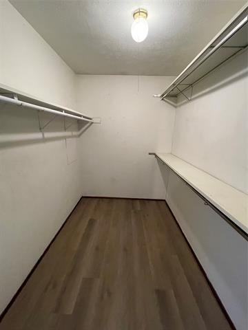 Building Photo - 608 McKown Dr