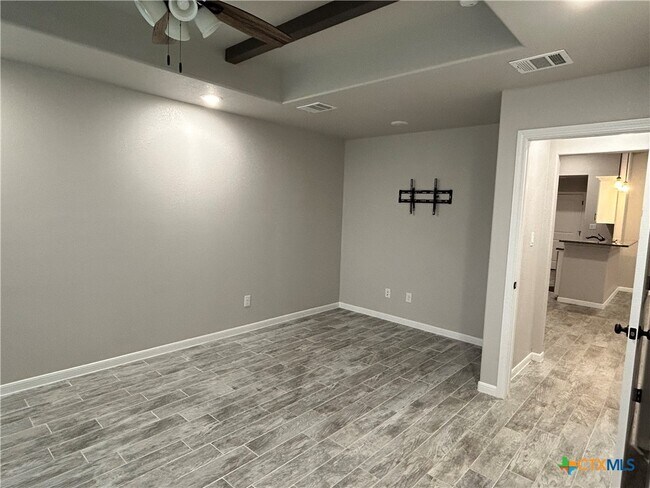 Building Photo - 1614 Curlew Ln