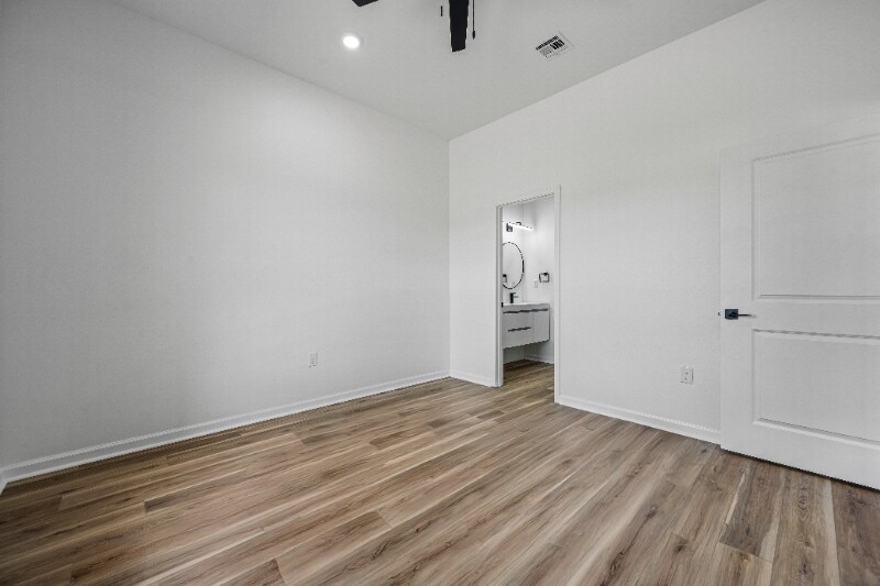 Building Photo - 130 Perdido Ln