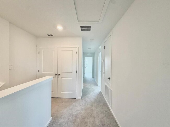 Building Photo - 836 Lynx St