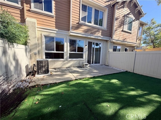 Building Photo - 7161 East Ave