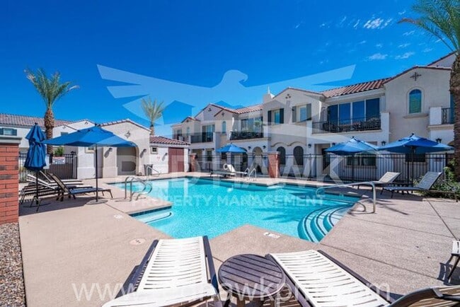 Building Photo - Gorgeous, Modern Three Bedroom, Two Bathro...