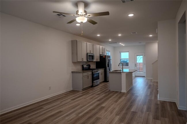 Building Photo - 524 Emory Crossing Blvd