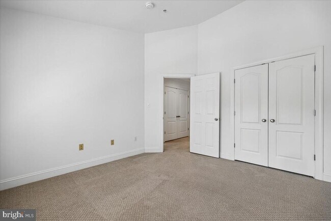 Building Photo - 10539 Tuckerman Heights Cir