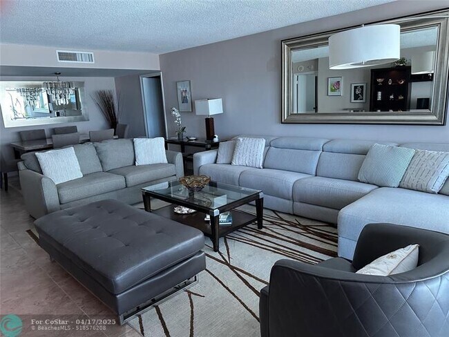 Building Photo - 4100 Galt Ocean Dr