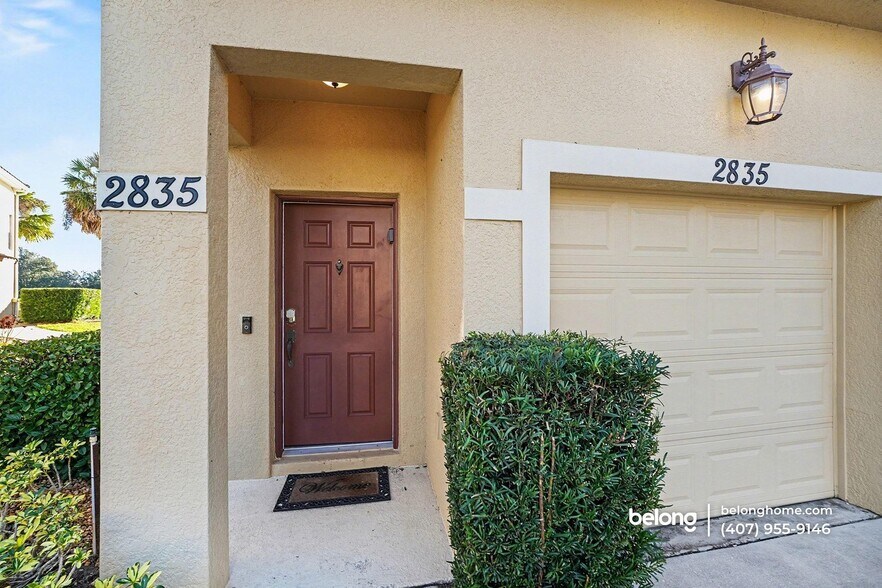 Building Photo - 2835 Oakwater Dr