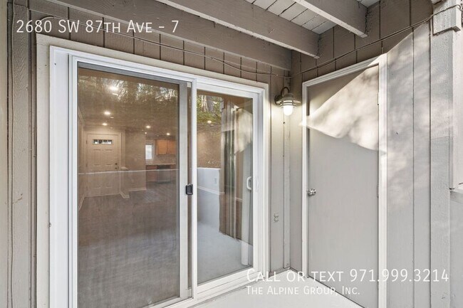 Building Photo - 2680 SW 87th Ave