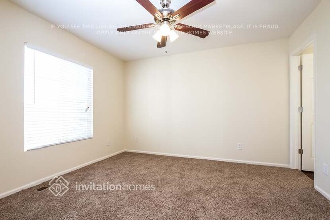Building Photo - 7716 Barn Owl Dr