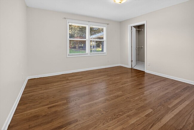 Building Photo - Stunning 4 bed + office, 4 bath rental home in Damascus!