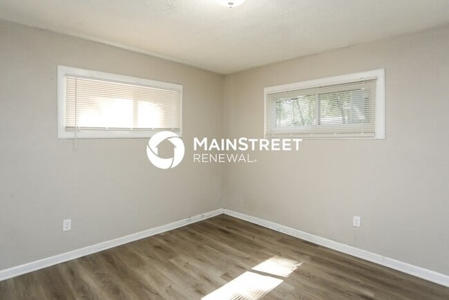 Building Photo - 3 Bedroom Pet-Friendly Home in Kansas City...