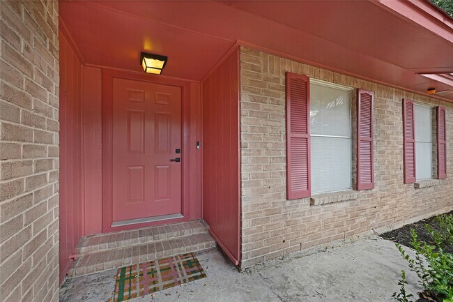 Building Photo - 24102 Pepperrell Pl St