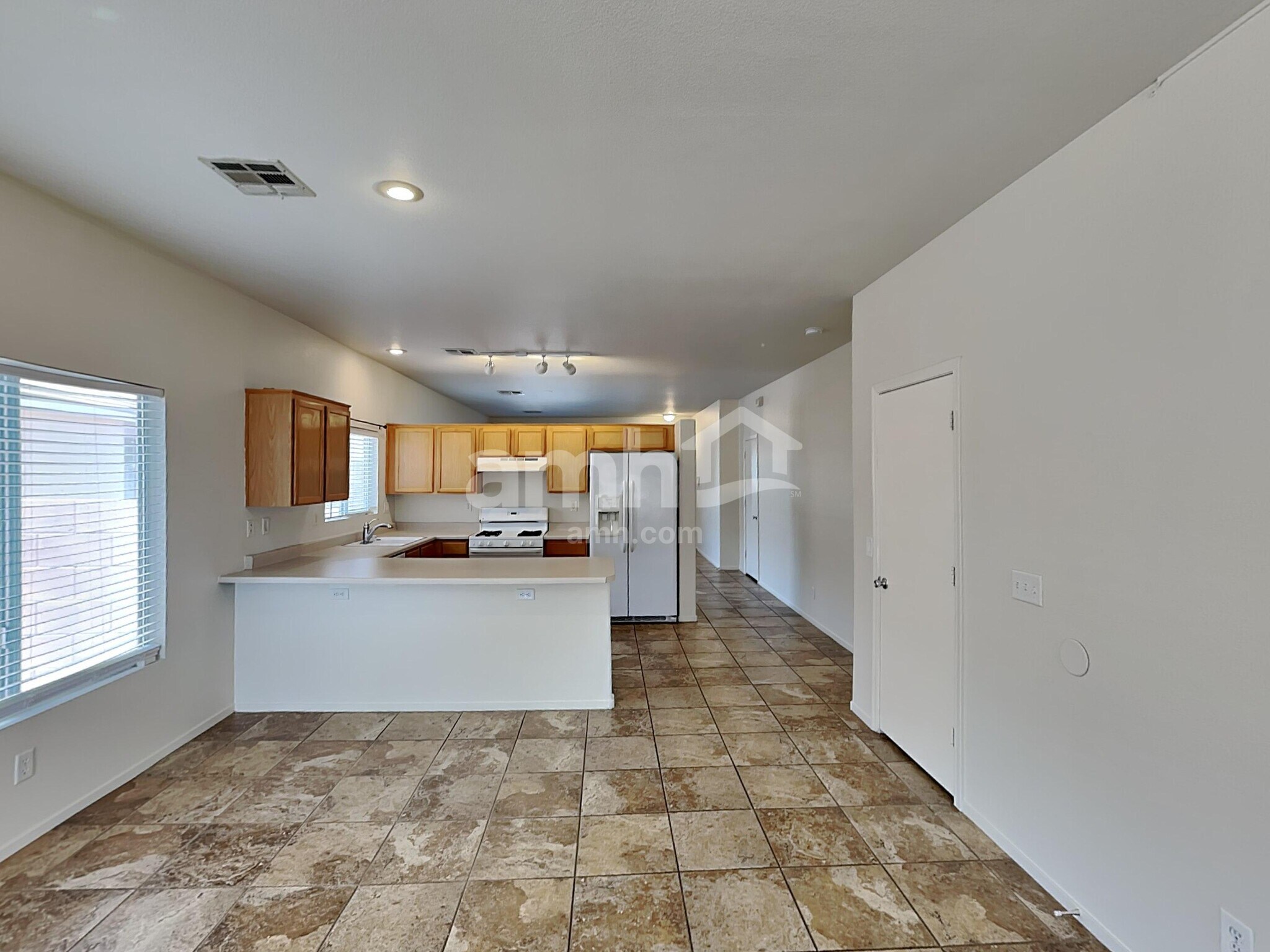 Building Photo - 6208 Morning Wing Dr