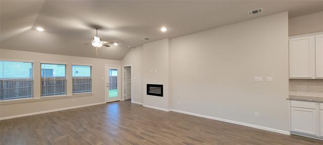 Building Photo - 1419 Vinewood St