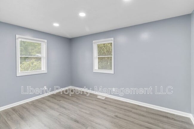 Building Photo - 6318 Denver Dr