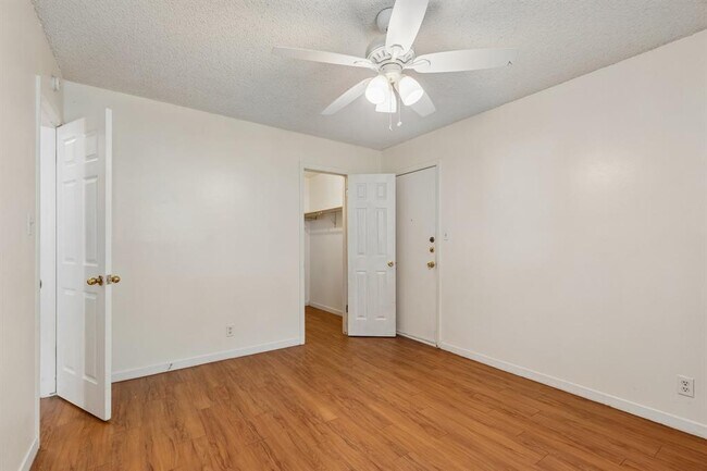 Building Photo - 4713 Sagebrush Trail