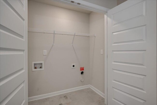 Building Photo - 2177 River Park Ct