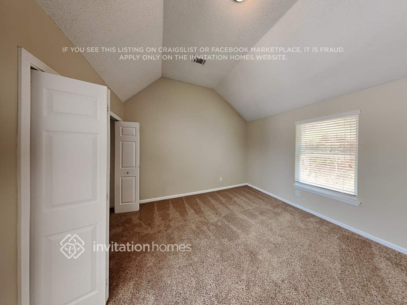 Building Photo - 115 Legend Creek Dr