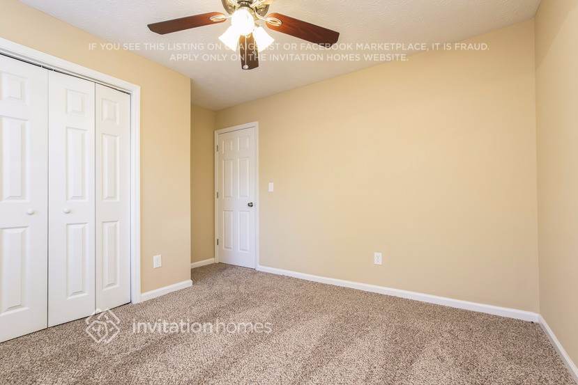 Building Photo - 4688 Sterling Pointe Dr