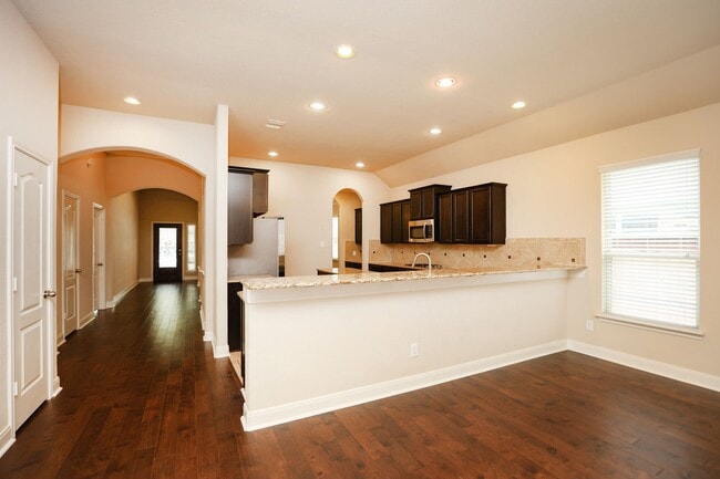 Building Photo - 147 West Wading Pond Circle