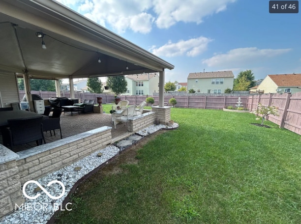 Building Photo - 9982 Big Bend Dr