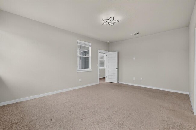 Building Photo - 116 Appleberry Ln