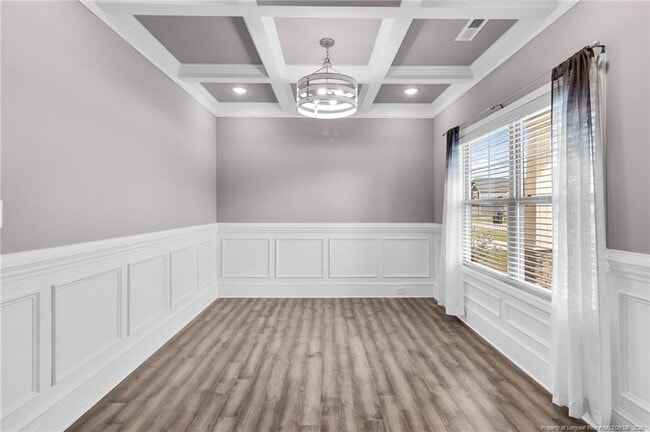 Building Photo - 5344 Debut Ave