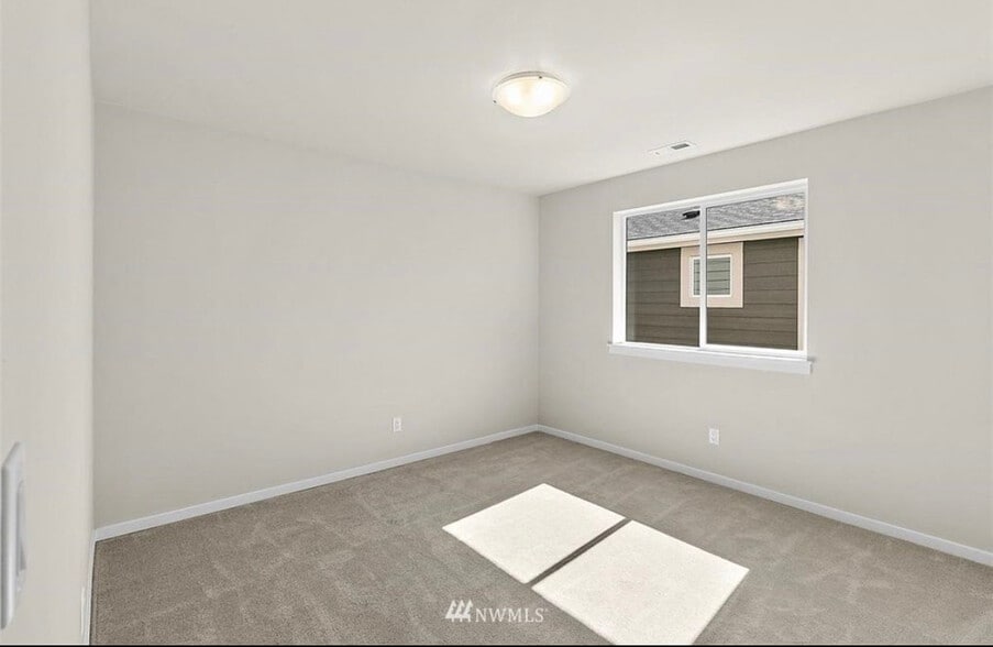 Building Photo - 10224 SE 268th Pl