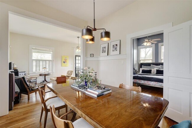 Building Photo - 221 N Johnson Ave