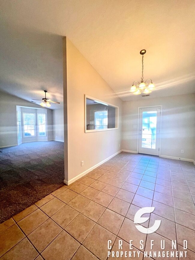 Building Photo - READY TO MOVE IN TODAY? This 3 Bed, 2 Bath Is Ready For You!
