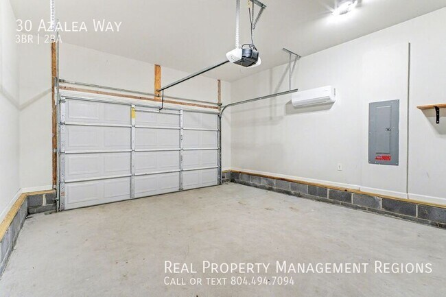 Building Photo - 30 Azalea Way