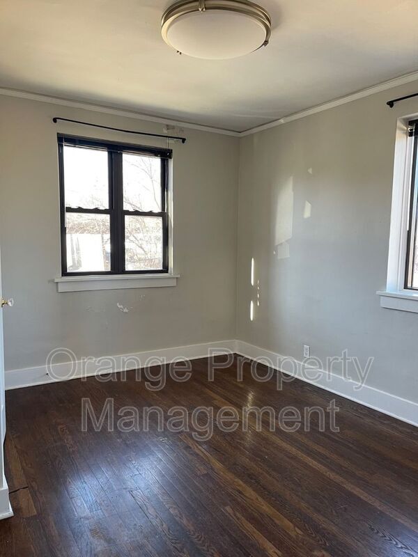 Building Photo - 812 N 33rd St