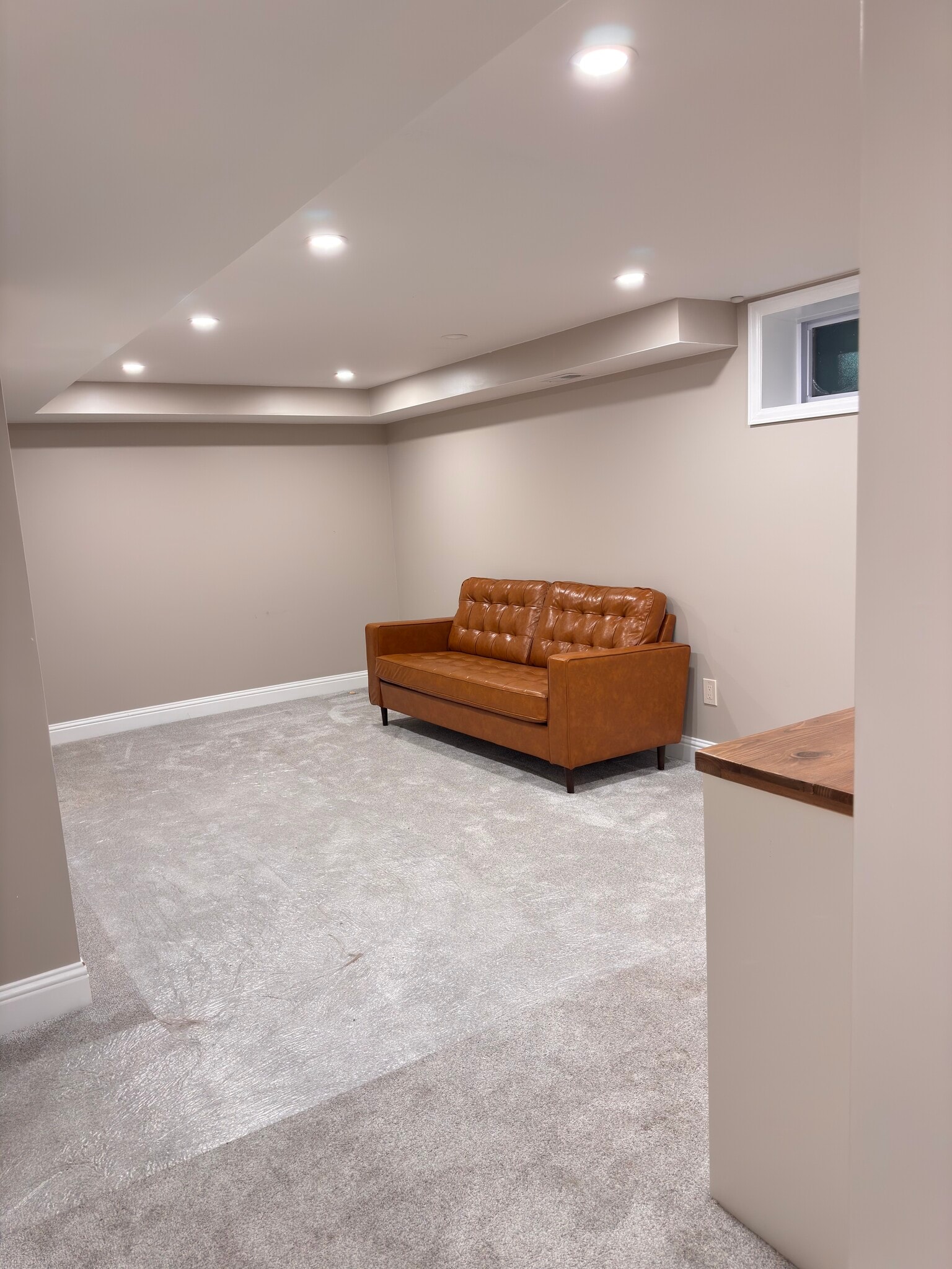 Building Photo - 8361 Circle Dr