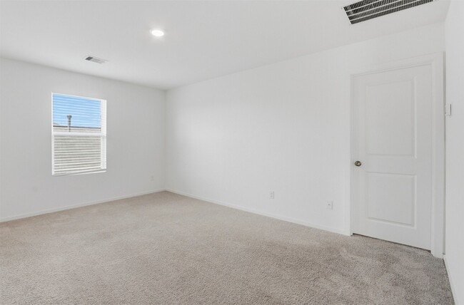 Building Photo - 21006 Longwitton Ln