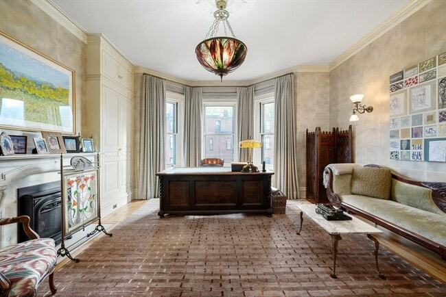 Building Photo - 381 Beacon St
