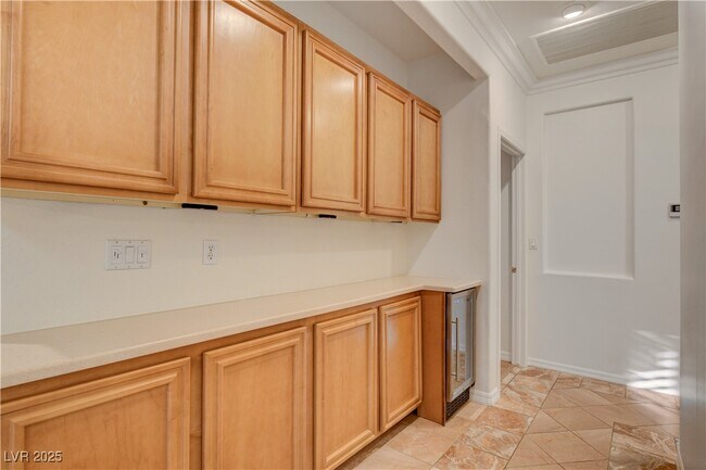 Building Photo - 2682 Grand Forks Rd