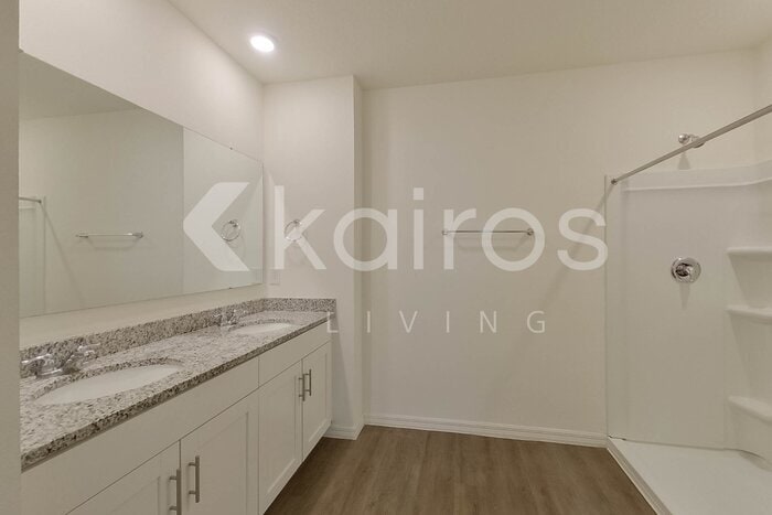 Building Photo - 32016 Katelin Cir