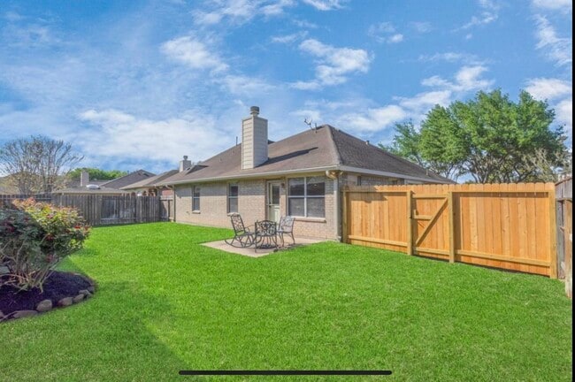 Building Photo - 20911 Sage Laurel Ln