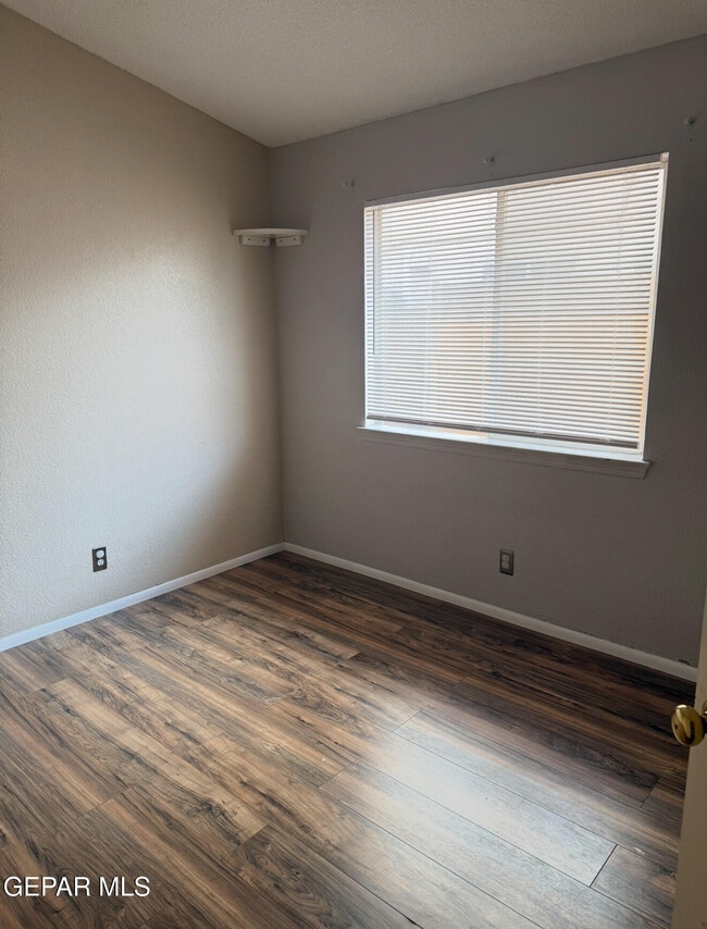 Building Photo - 2481 Tierra Rica Way