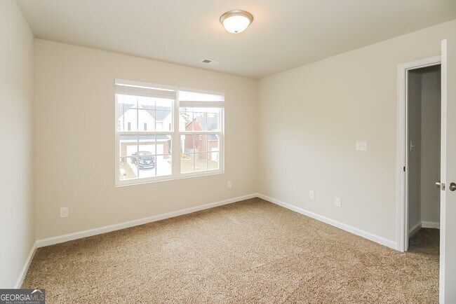 Building Photo - 228 Addy Ln